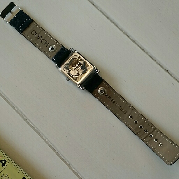 COACH Classic Signature Watch R-1628 - Picture 4 of 6
